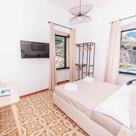 La Torretta, A Terrace On The Amalfi Coast * Minori